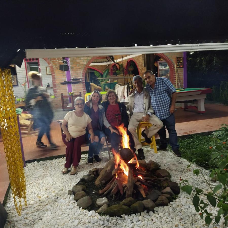 La Acuarela, Posada De La Monita Pereira Exteriör bild
